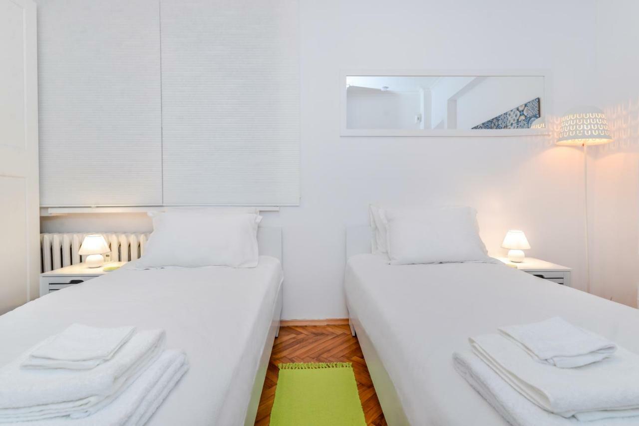 The Charming - One Bedroom By Flat Mаnager Апартаменти *